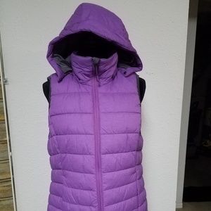 Fall/Winter Vest w/zippered hood